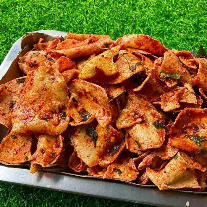 

BERGARANSI Basreng Tipis Pedas Daun Jeruk 500gr - Cemilan Makanan Pedas - Food