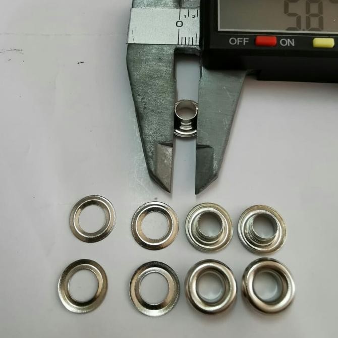 

READY MATA AYAM 6MM / MATA AYAM 20+RING L / 10GROSS