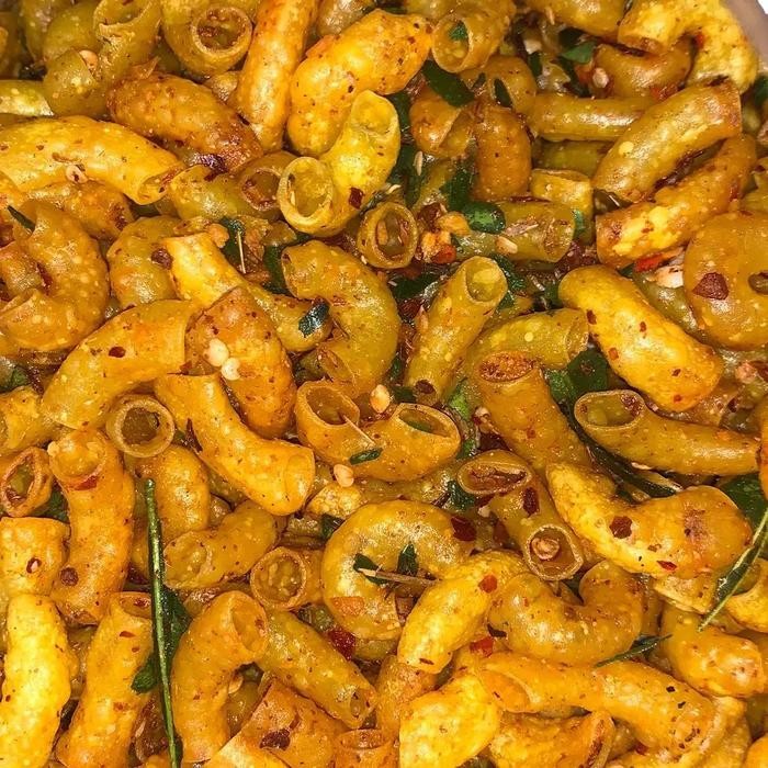 

TERBARU Makroni Gurinyah Pedas Daun Jeruk Food Snacks
