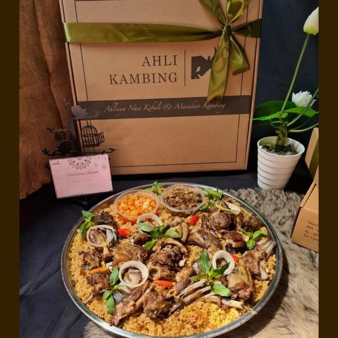 

Hampers Nasi MIX (Kebuli-Mandhi) Tampah 10 Porsi Original dan Terpercaya