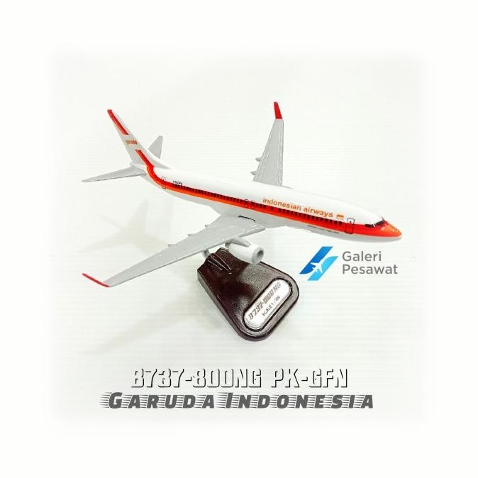 Replika Miniatur Pesawat Garuda Indonesia Vintage Pk-Gfn