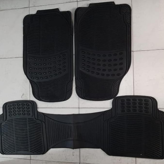 Karpet Karet Hitam 3 Potong Mobil Ertiga 2011-2014