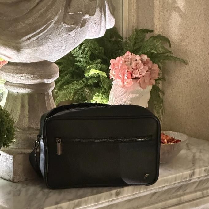 TFG Pou Clut Tas Tangan Nobu 210 Brown Lifetime Warranty