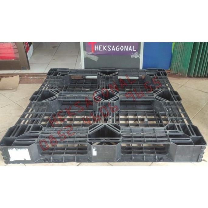 

yang dicari] Palet Pelastik ukuran 110x110x12 Balikpapan