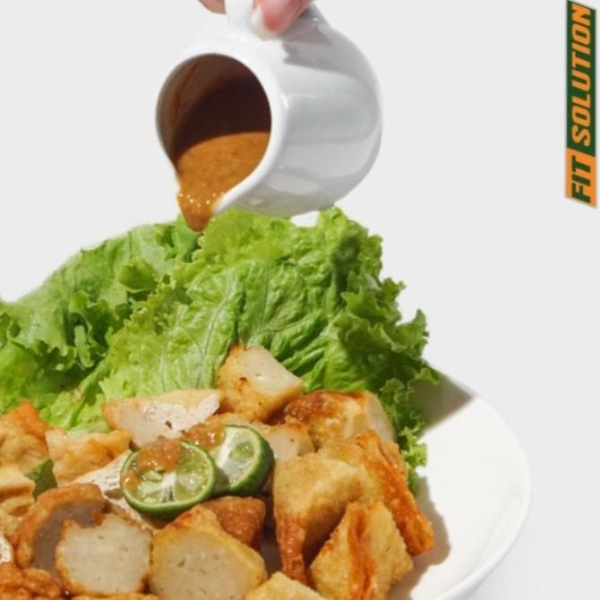 

(Good) Low Cal Grilled Batagor (Mackerel) with Peanut Sauce. Healthy Diet