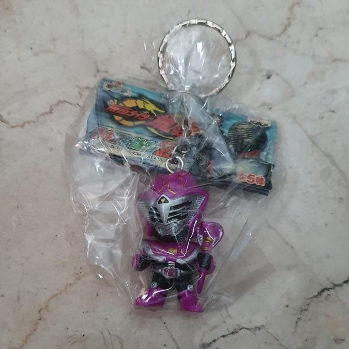 Banpresto Kamen rider Ouja keychain ( kamen rider ryuki )