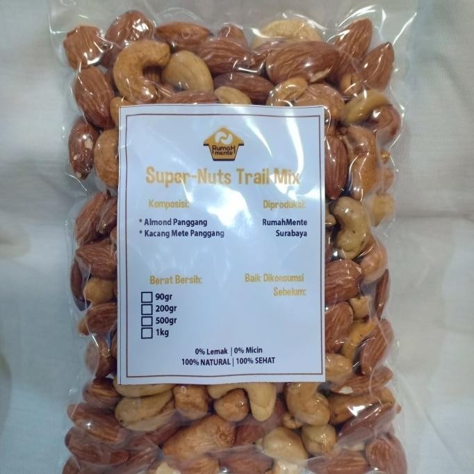 

(Good) TRAIL MIX KACANG MEDE PANGGANG KACANG METE DAN KACANG ALMOND 200GR