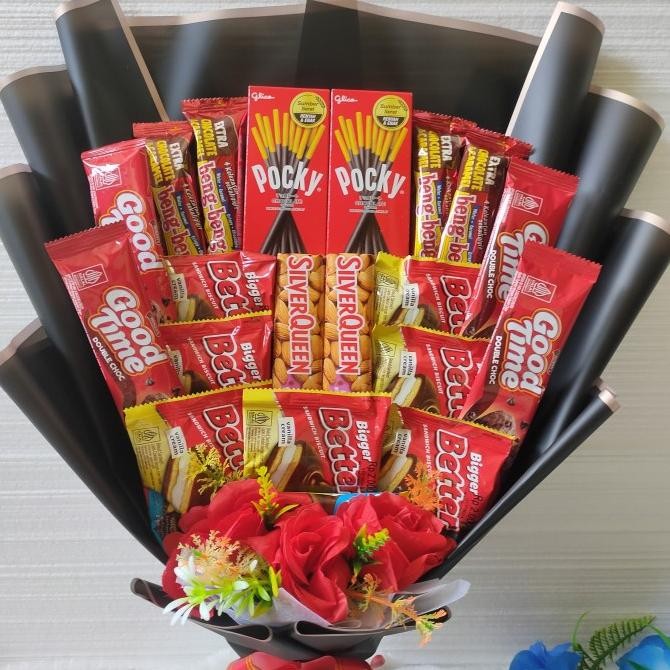 

BUCKET SNACK + BUNGA, SIDANG wisuda ultah, anniversary. Terlaris