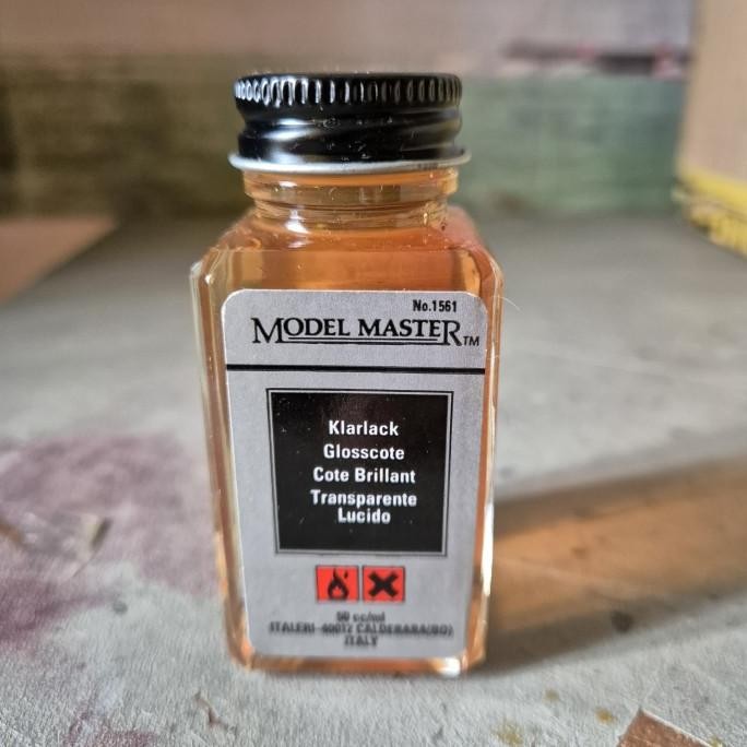 

Promo (SALE) 1561 : Gloss Coat / Clear Coat / Varnish - Testor Model Master COD