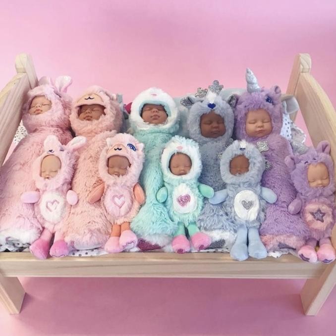 

:::::::] Smiggle Sleepy Sprouts Scented Pencil Case