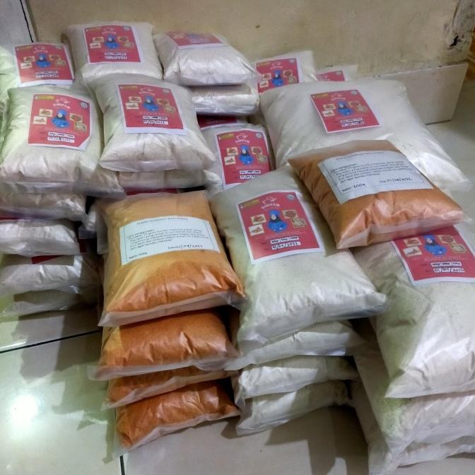 

paket tepung biang fried chiken/KFC kemasan 1kg free bumbu marinasi. H24S