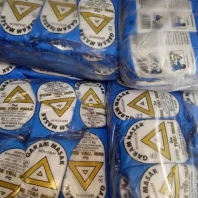 

Garam Segitiga Emas Kecil per bal isi 40 bungkus murah