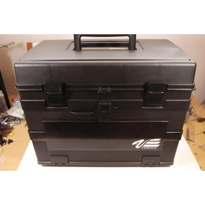 Meiho Versus VS-8010 Tackle Box
