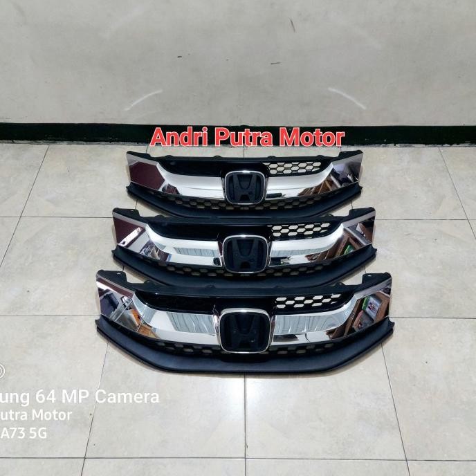 Grill Honda Mobilio Tipe E