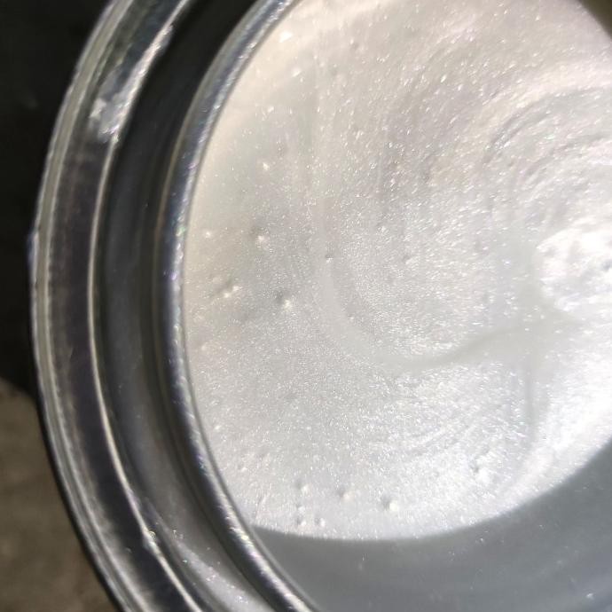 Miliki Cat Pu Xerallic Xyrallic Xeralic White Diamond 1/4