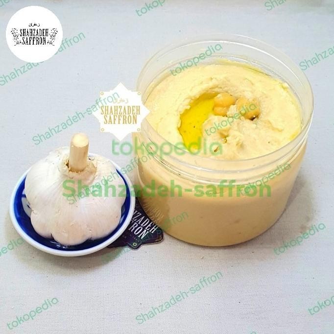 

Hummus with Fresh Garlic,Fresh Lemon,Salt,and Olive Oil-350gr murah