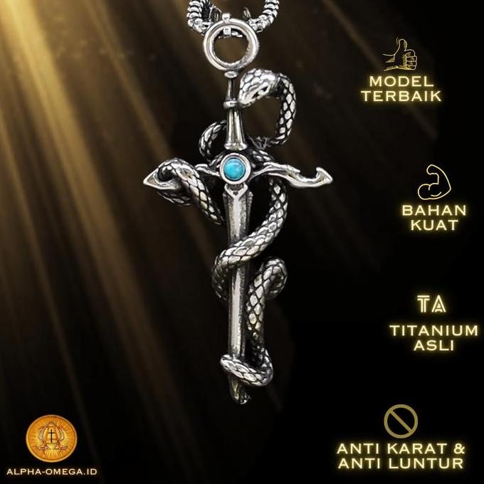 Kalung Salib Pria Liontin Pedang dan Ular Titanium Anti Karat Kalung Salib Keren Laki-Laki Kristen K