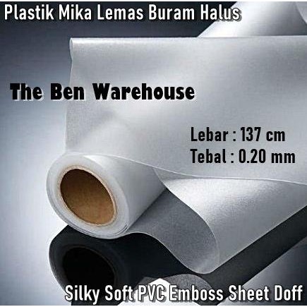 

Plastik Mika Lentur Buram Doff Halus Bahan Tas / Tirai 137cm/0,20mm murah
