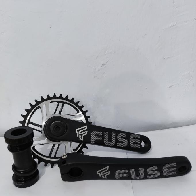 .........] Crankset MTB Fuse 32T Hollowtech 2 HT2 Crank Chainwheel include BB