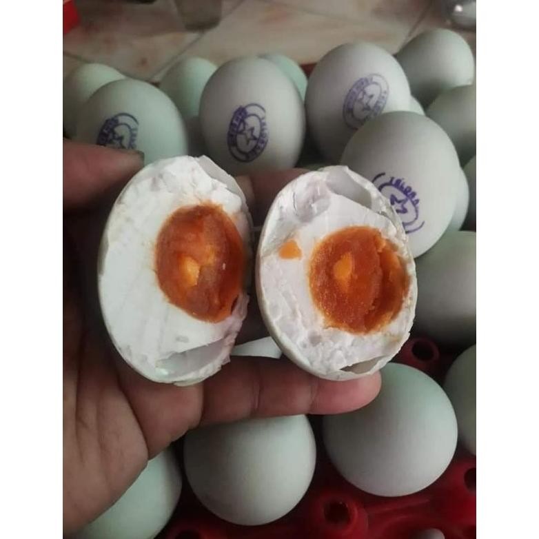 

Ox04 Telor Asin Masir Manik Merah 6 Butir Size Besar(Lebih Lezat Dan Gurih)