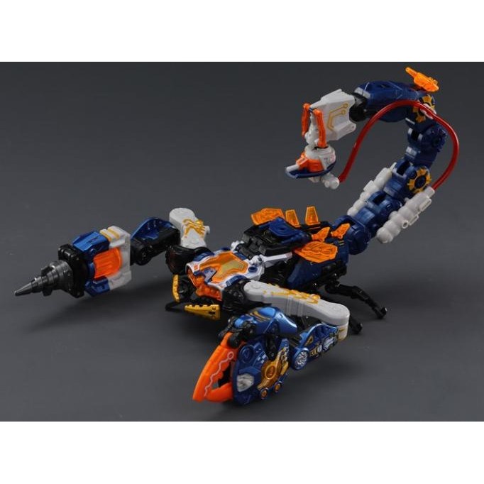 BEASTBOX BB-60 HURRICAN 52TOYS FIGURE ORIGINAL KOLEKSI  MEGABOX