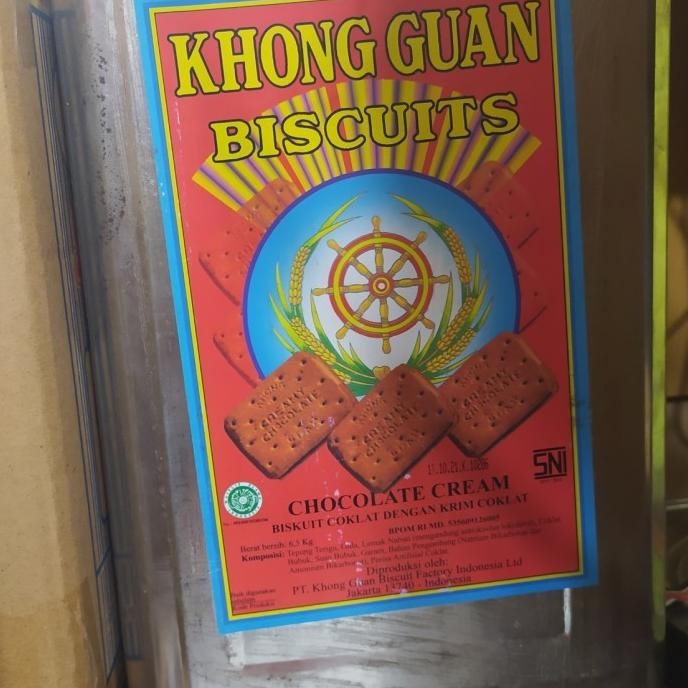 

Grosir Biskuit Biscuit Cream Cokelat Khong Guan - 1 Kaleng (6,5Kg)