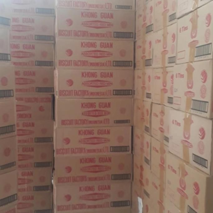 

Grosir Khong Guan Kaleng 650 Gram Assorted Red Mini X 1 Karton Isi 6 Kaleng