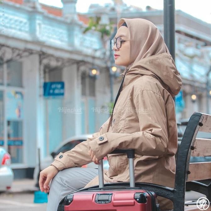 Jaket Wanita Hijacket Ixora Cream Jaket Wanita Panjang Muslimah Outer