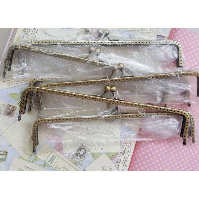 Frame Behel Tas Dompet 23Ag