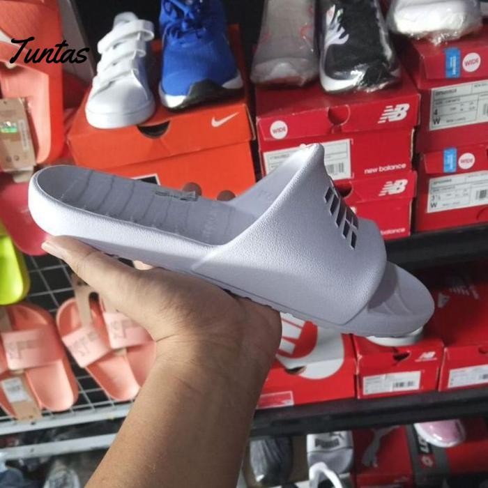 Murah New Balance Sandals White Unisex Shoes Original