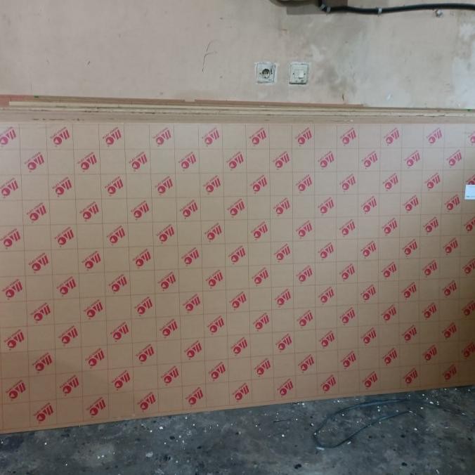 

redi ya kk Akrilik Lembaran Bening 2mm 100x60 cm