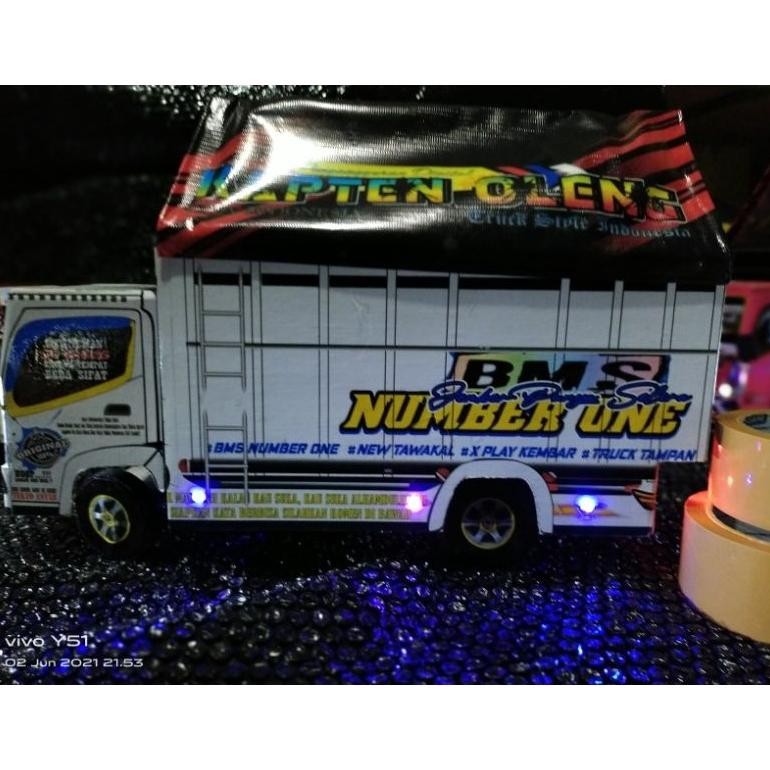 (COD)Truk oleng JUMBO 42 CM Miniatur truk oleng miniatur truk oleng jumbo variasi lampu terpal