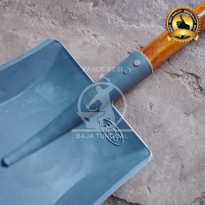 SEKROP PVC RQS GAGANG KAYU TEBAL - SEKOP PASIR RQS PVC