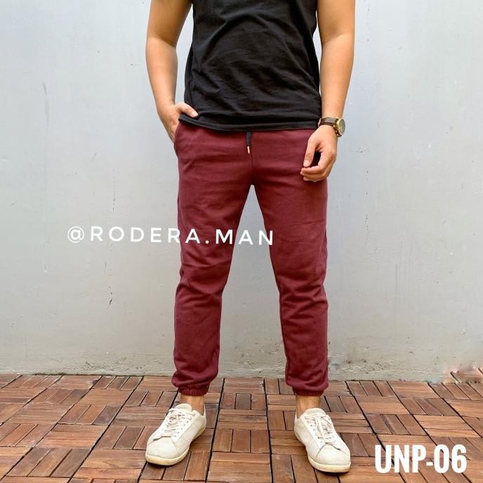 UNIQLO JOGGER SWEATPANTS ORIGINAL UNP06