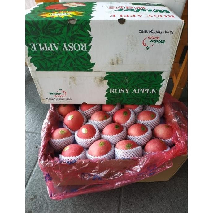 

Murah Apel Fuji Rosy Blush Wider Ways 1 Dus (13,5 Kg) Fresh Import