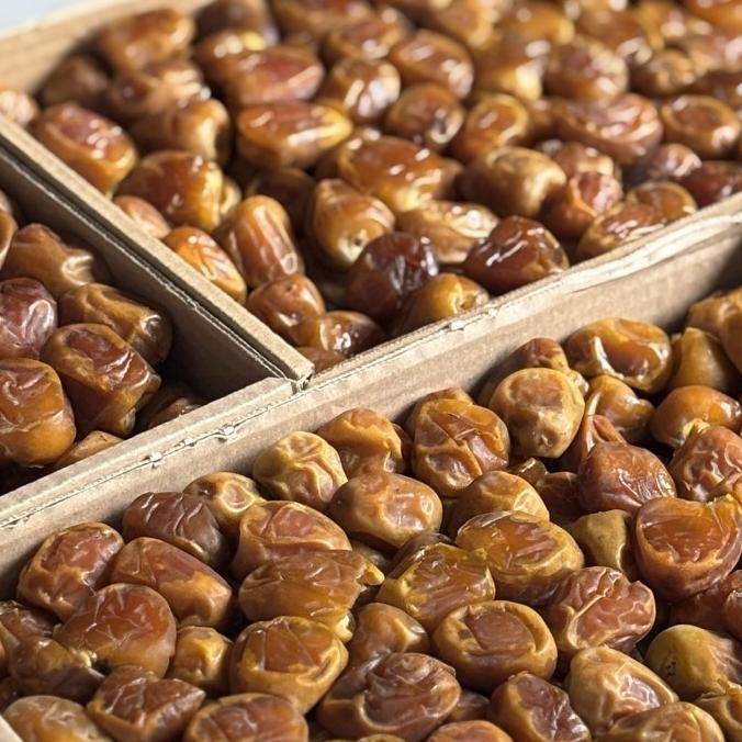 

Sale Kurma Sukari Premium Amira 3Kg Sukari Premium 3 Kg Manis Empuk Enak