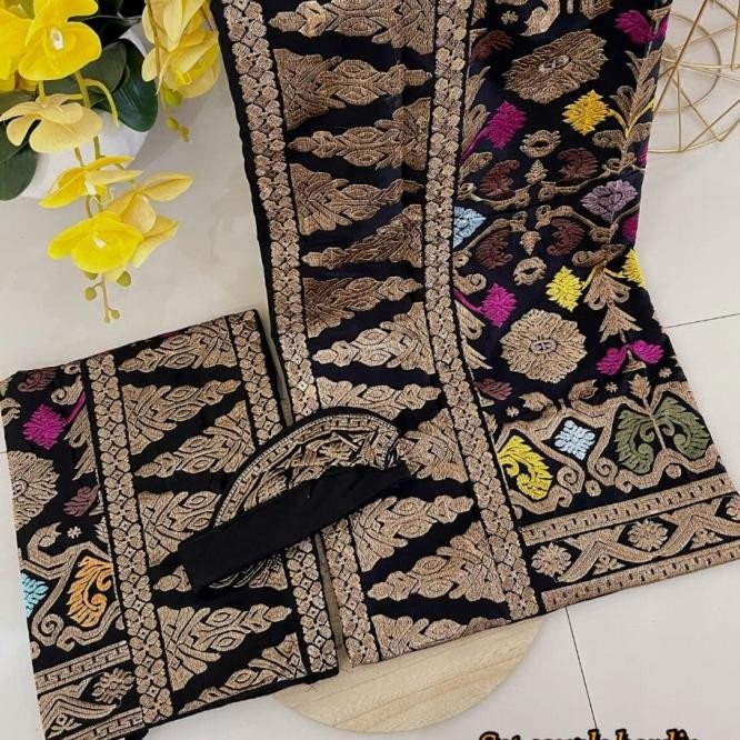 COUPLE KAMEN SAPUT UDENG SONGKET BORDIR ADAT BALI LAKSMI BUSANA