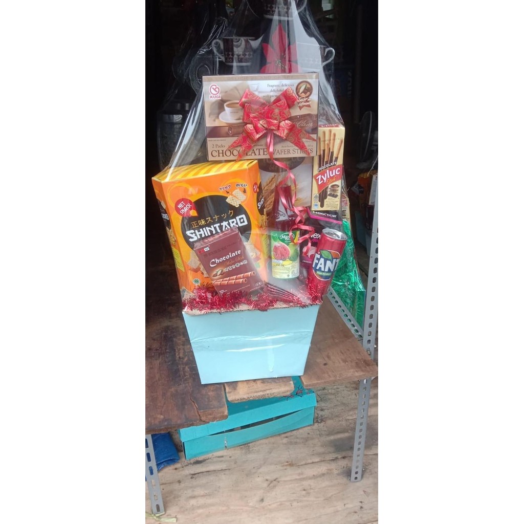 

Promo Parsel Makanan Lebaran - Parsel Makanan Imlek - Parcel Snack