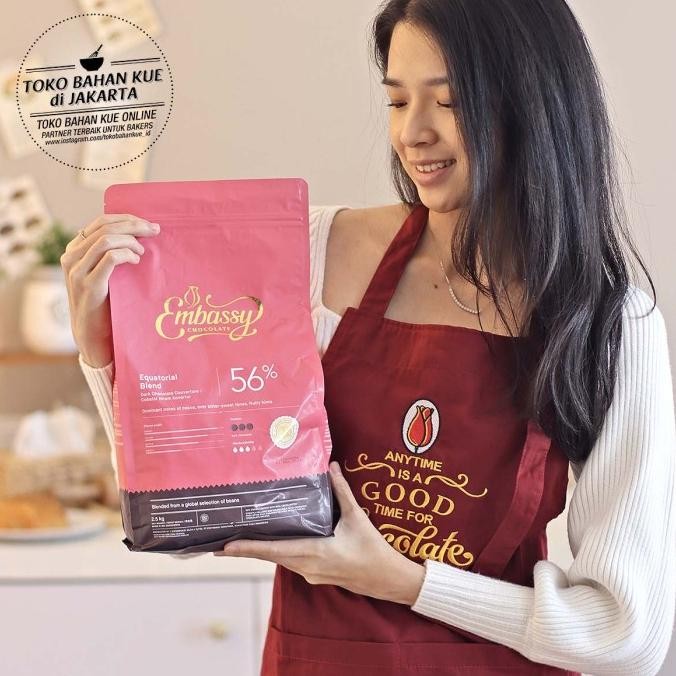 

TERSEDIA Embassy Chocolate - Equatorial Blend 56% 100gr Dark Couverture Tulip