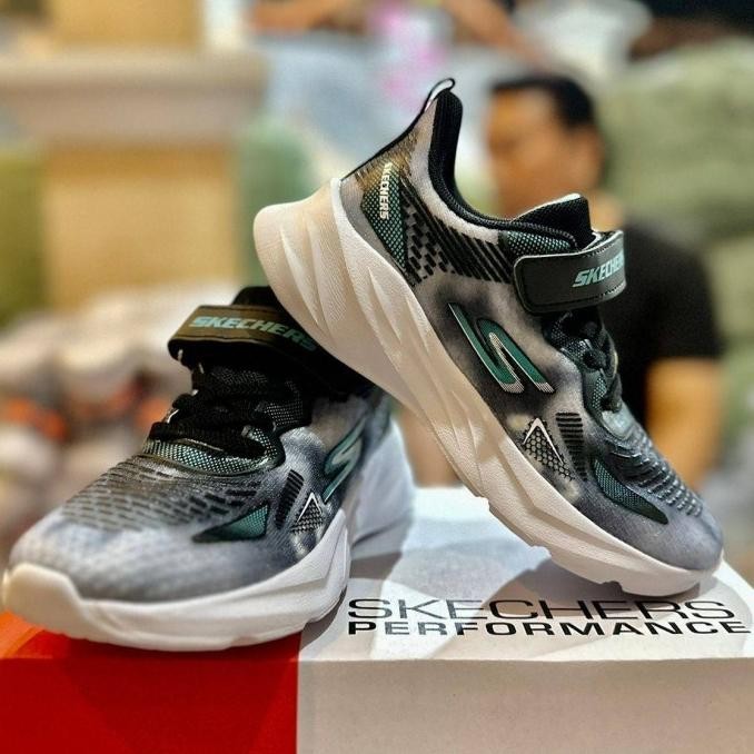 Sepatu Anak Laki-laki Perempuan Skechers Hitam Putih Premium Kids