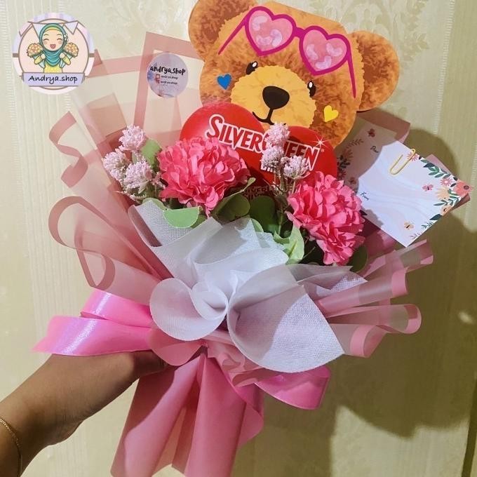 

Buket coklat silverqueen beruang