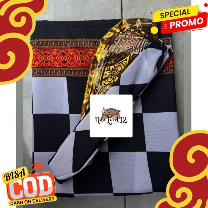 terbaik sarung / kamen lembaraan kotak hitam putih