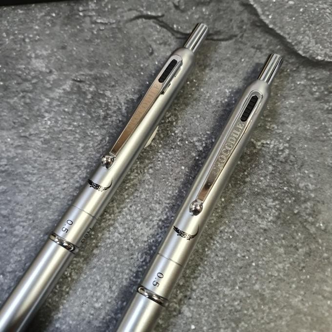 

Tersedia Pulpen Croile 2 Fungsi Pen Dan Pencil