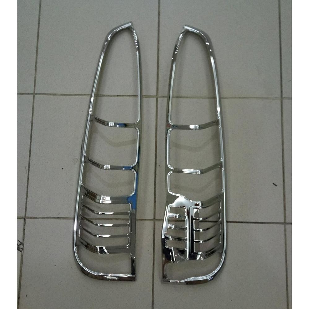 Diskon Garnish Lampu Belakang Mobil Taruna Berkualitas