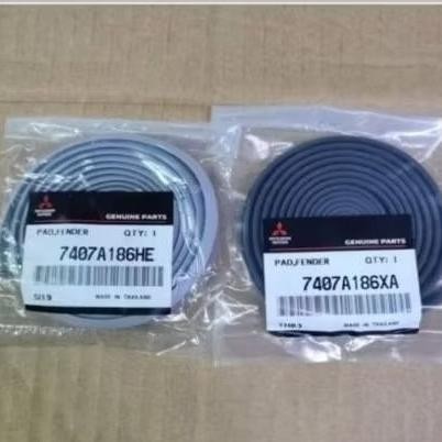 Karet Pad Pinggir Over Fender Overfender Asli Original Mitsubishi Pajero Sport 2009-2015 Triton 2007