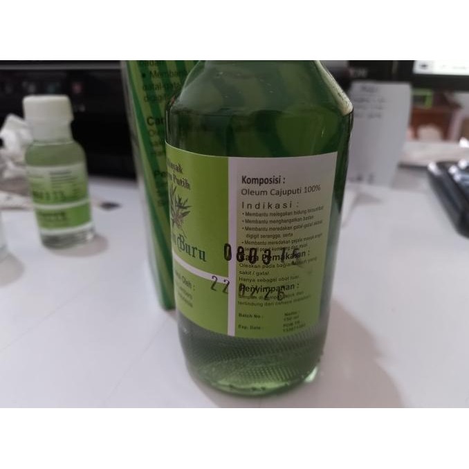 Minyak Kayu putih 150 ml / Hijau Buru / Minyak kayu putih Asli