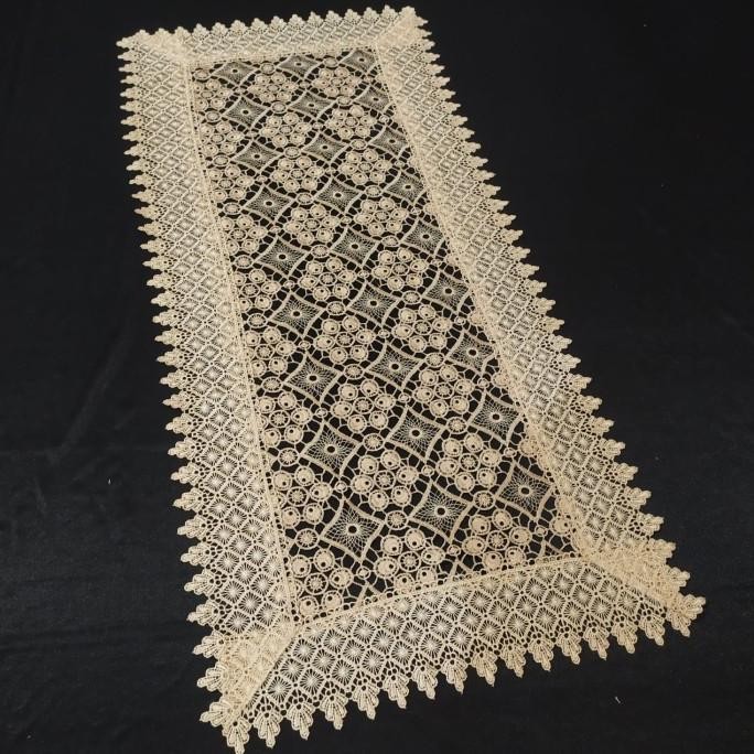 Ready Taplak Meja Tamu Persegi panjang Mewah Bordir Impor Minimalis