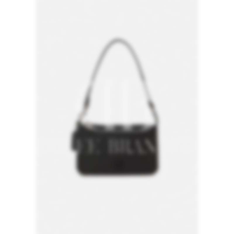 Pou Bag Black (CJ 797)