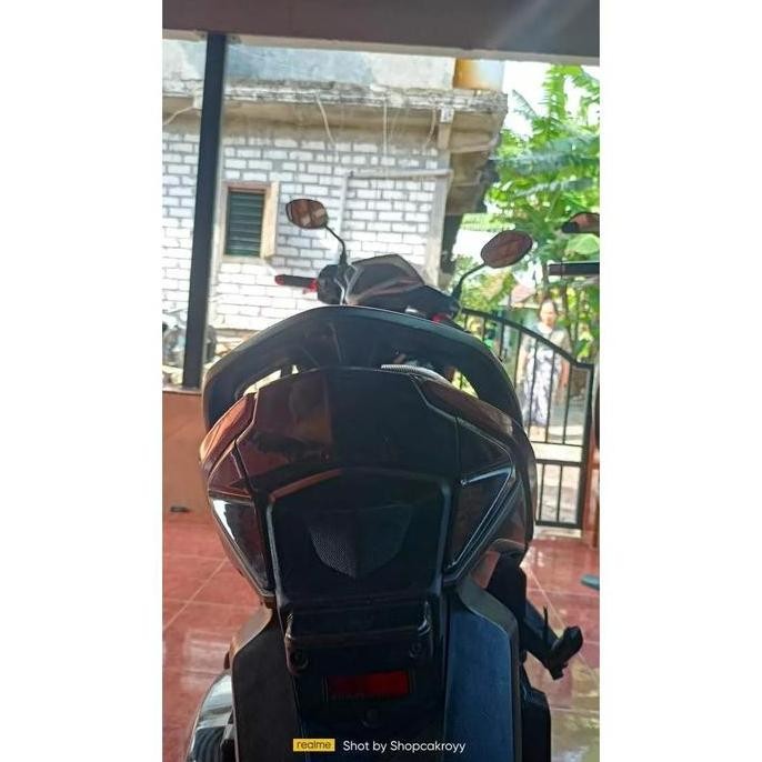 Mika kaca lampu Stoplamp belakang Vario techno cbs 125  2012--2014