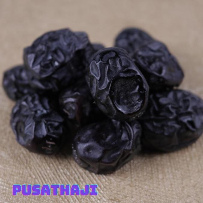 

1KG KURMA AJWA MADINAH/KURMA NABI ASLI ARAB 1 KG